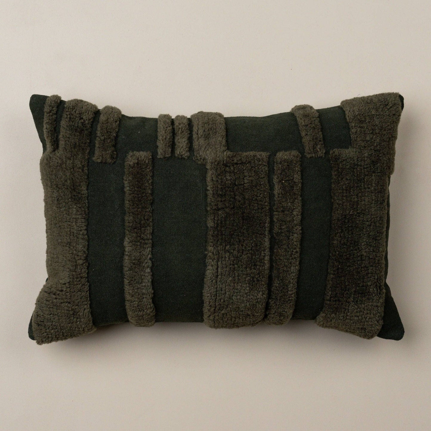 Tufted Wool Forest Green Lumbar Pillow 16x24
