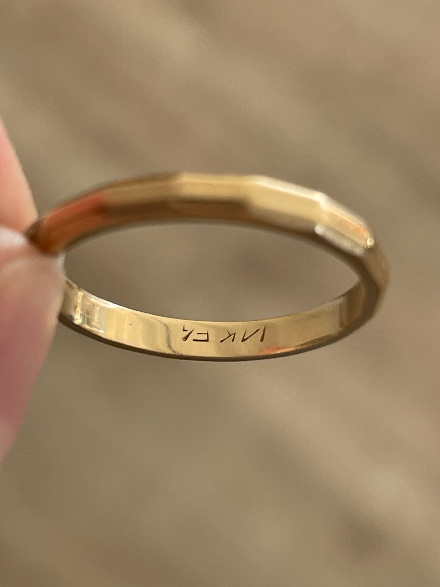 Vintage 14K Gold Faceted Band