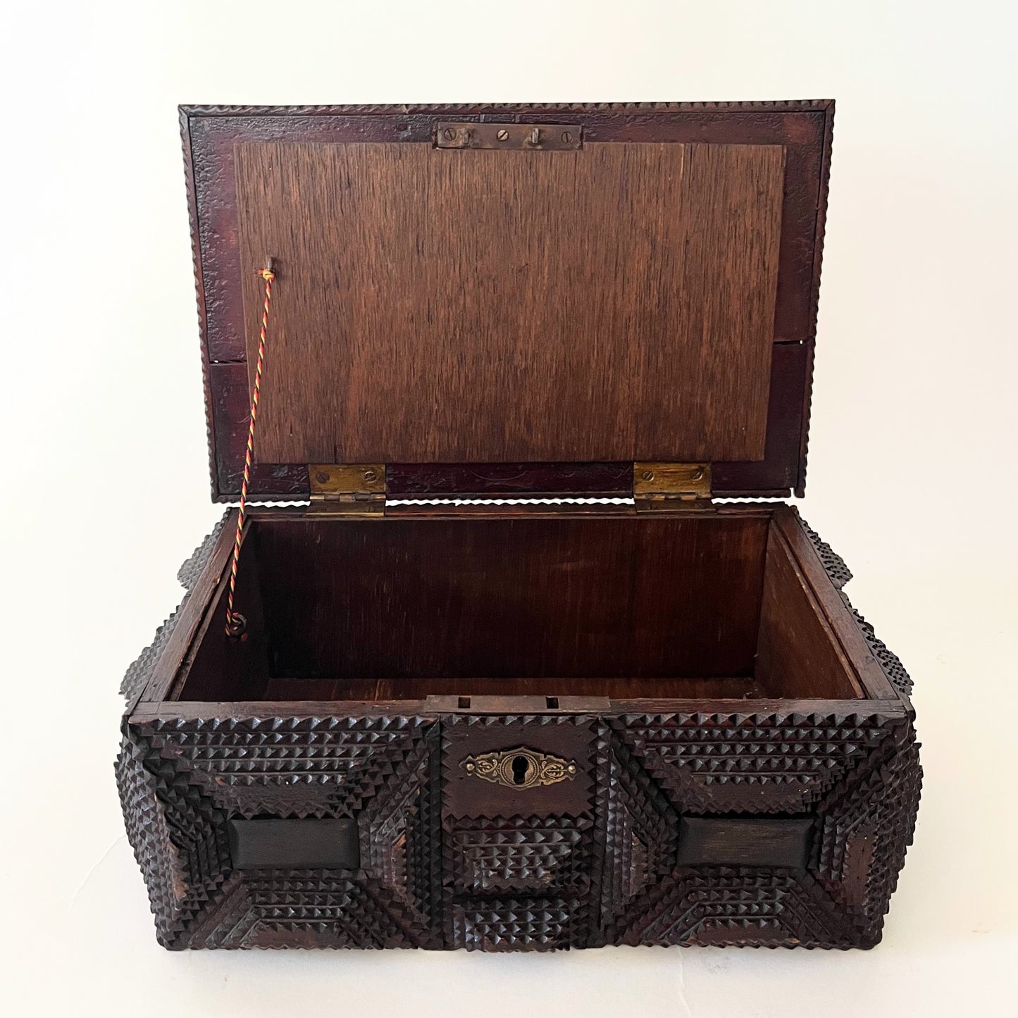 Antique Folk Art Tramp Art Box