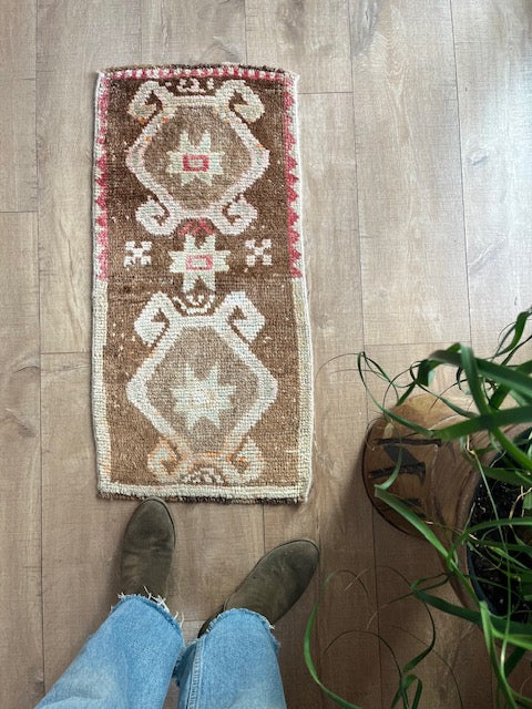 Willa Vintage Mini Turkish Rug