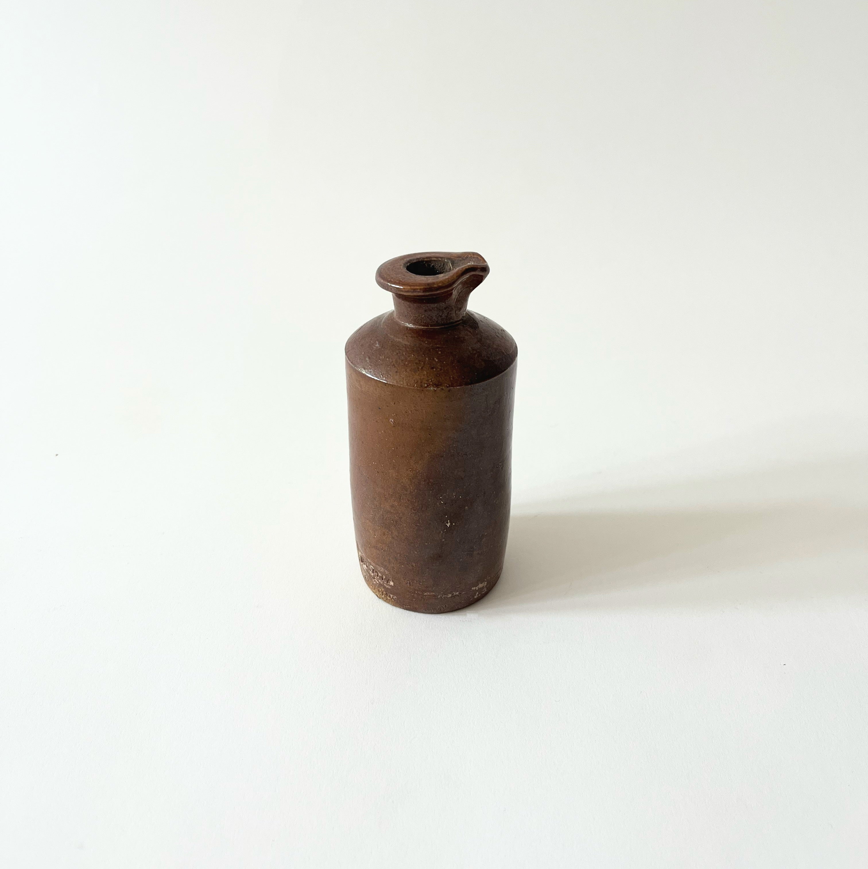 Victorian Brown Inkwell Jar