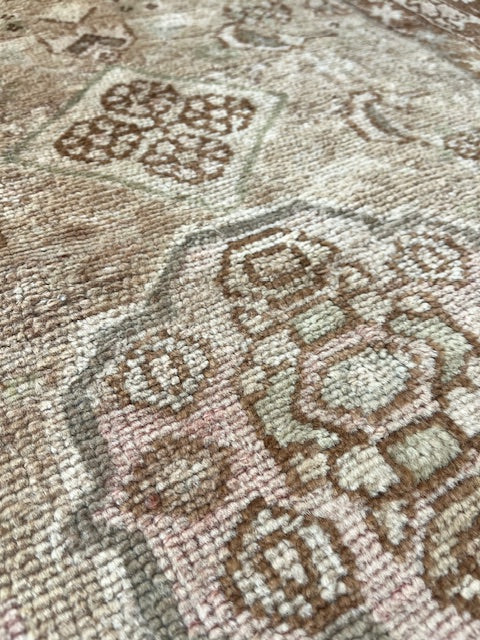 Ellen Vintage Persian Runner 2'8" x 5'5"