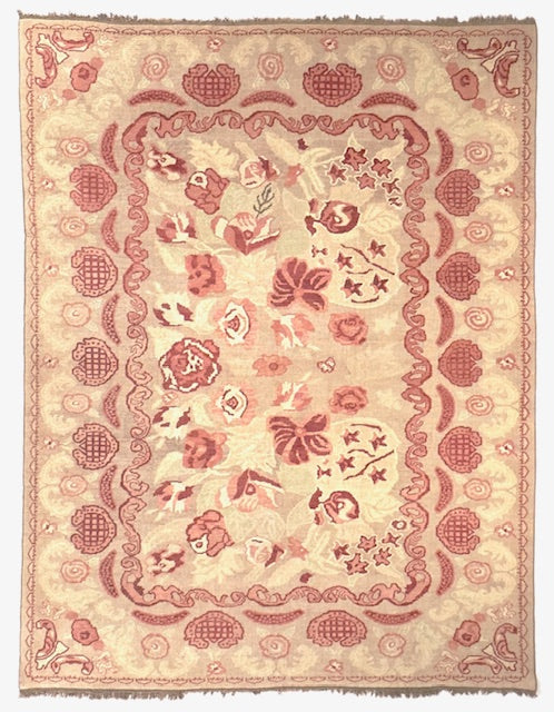 Floral Buket Deisgn Handwoven Wool Rug