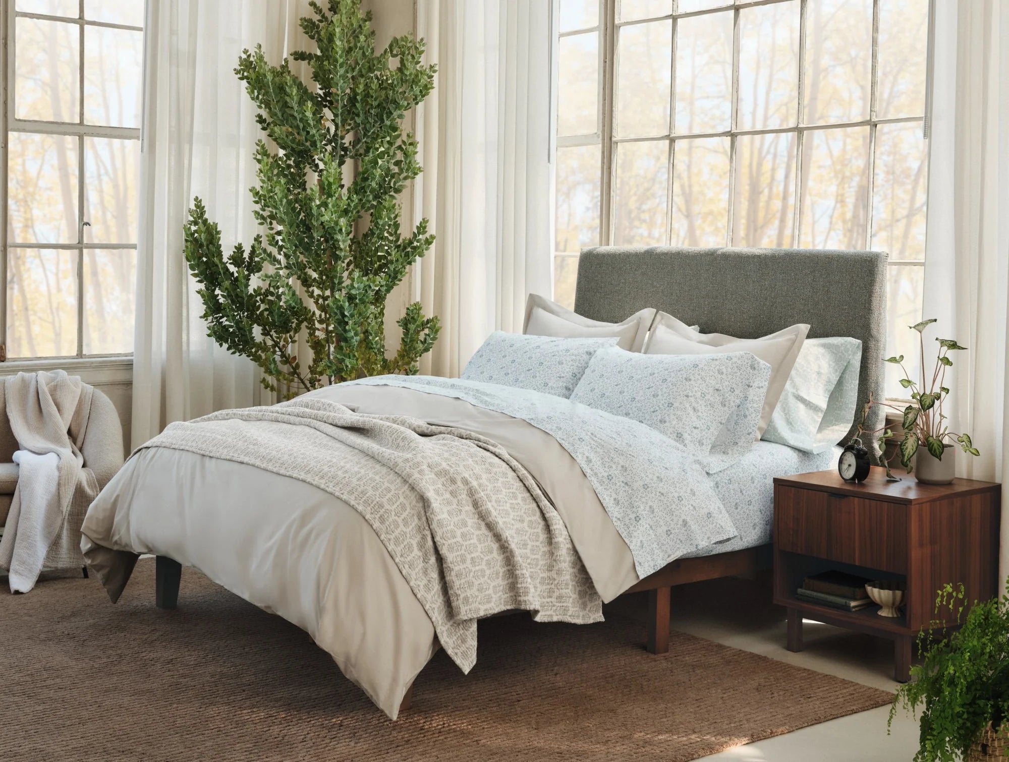 Mirada Organic Matelasse Blanket