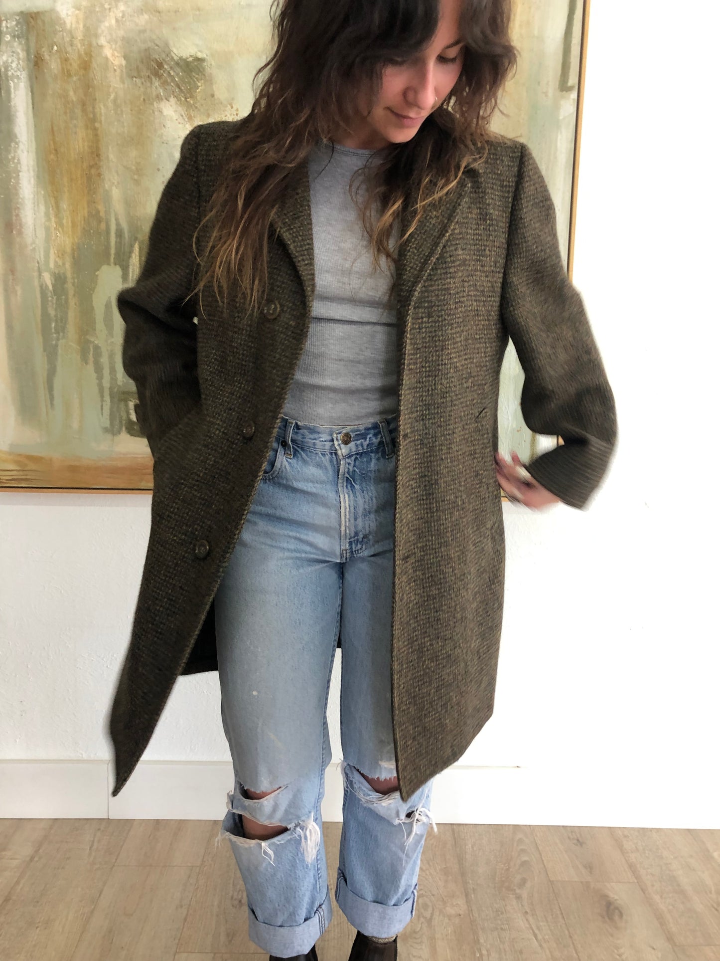 Vntg Harris Tweed Brown Hand woven Wool Coat