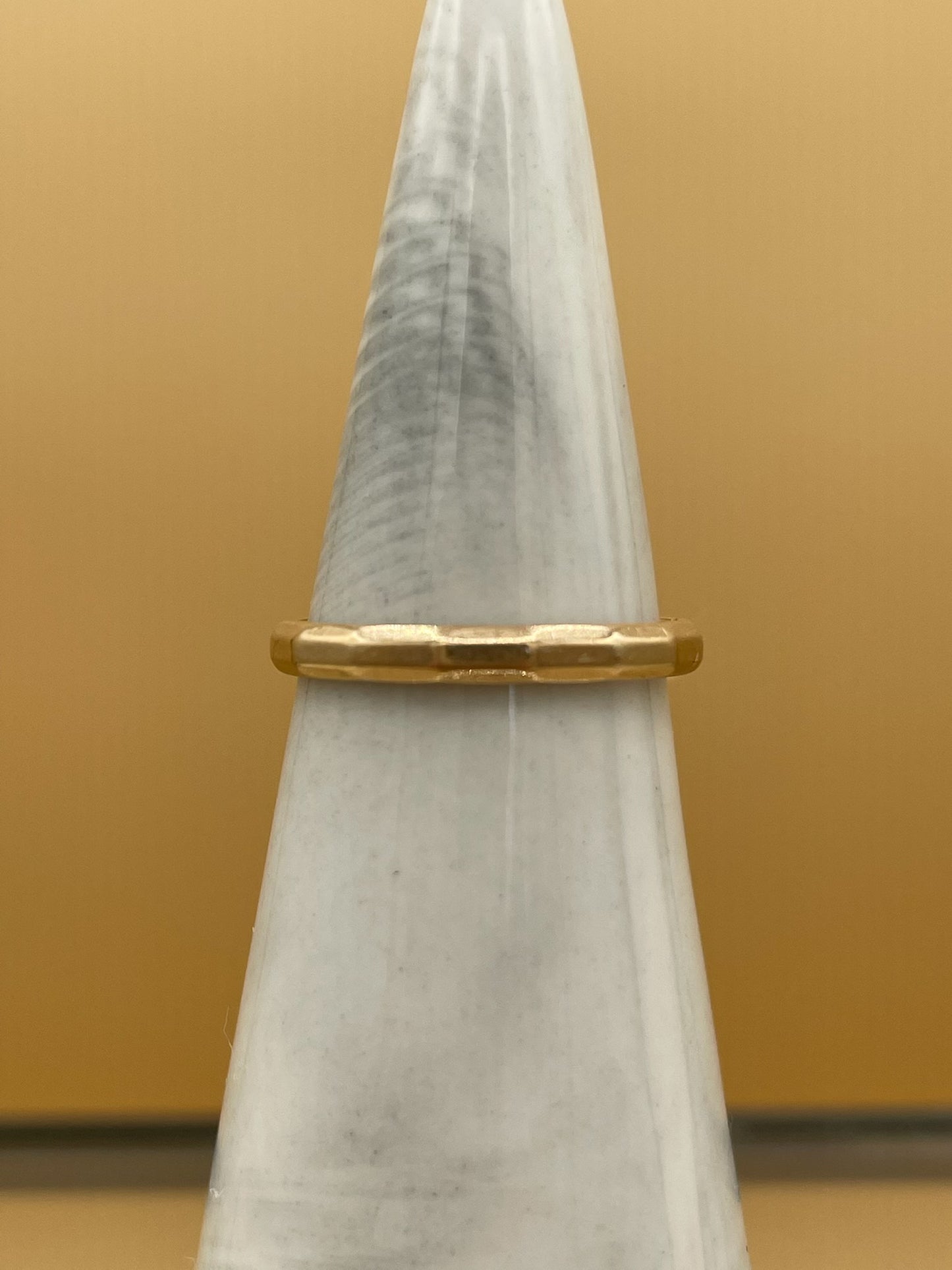 Vintage 14K Gold Faceted Band